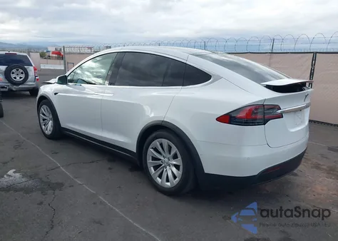2021 Tesla Model X Long Range Dual Motor All-Wheel Drive/Long Range Plus Dual Motor All-Wheel Drive z USA, uszkodzony, nr VIN 5YJXCAE25MF321738